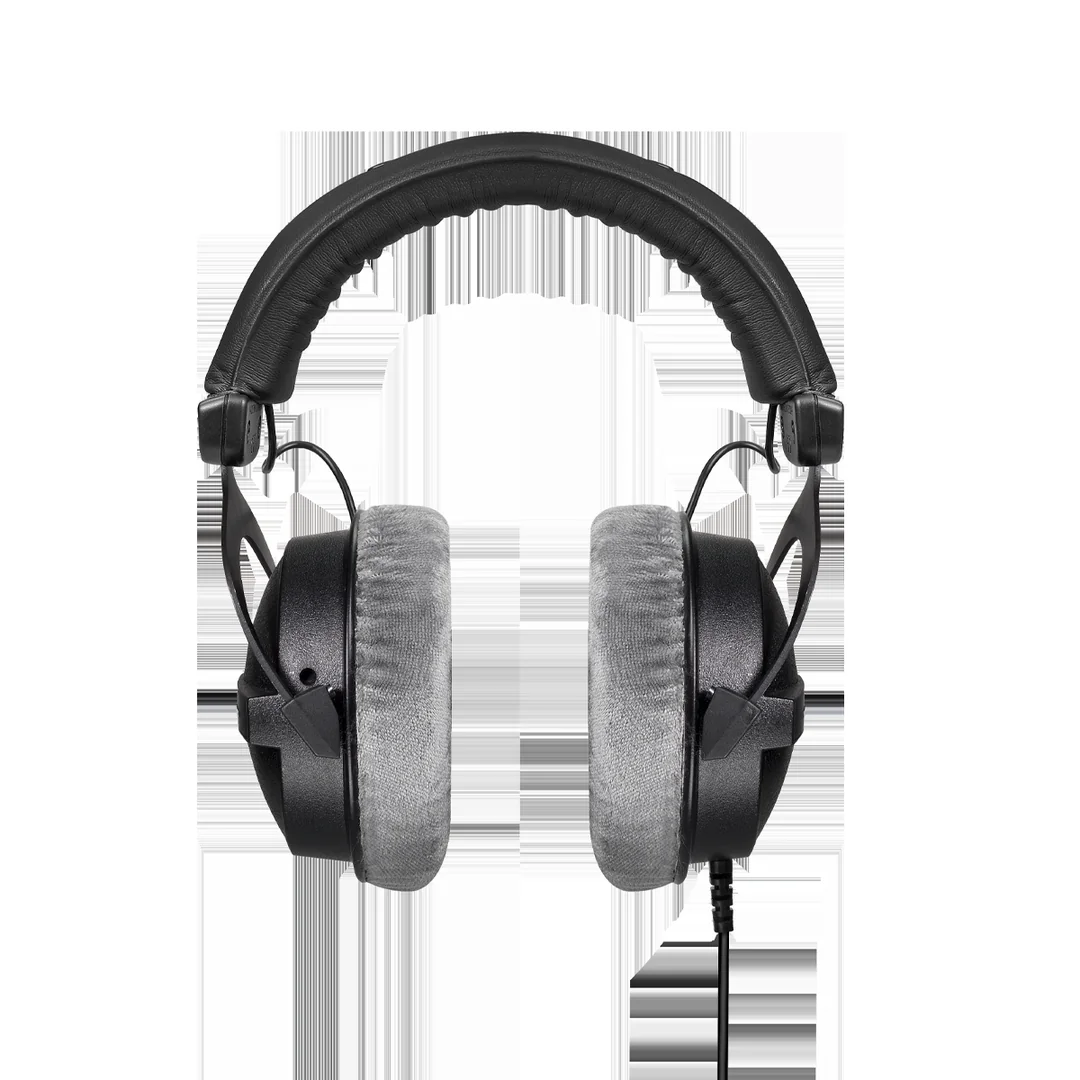 Beyerdynamic DT 770 Pro 250 Ohm Studio Wired Over Ear Headphones (Black)